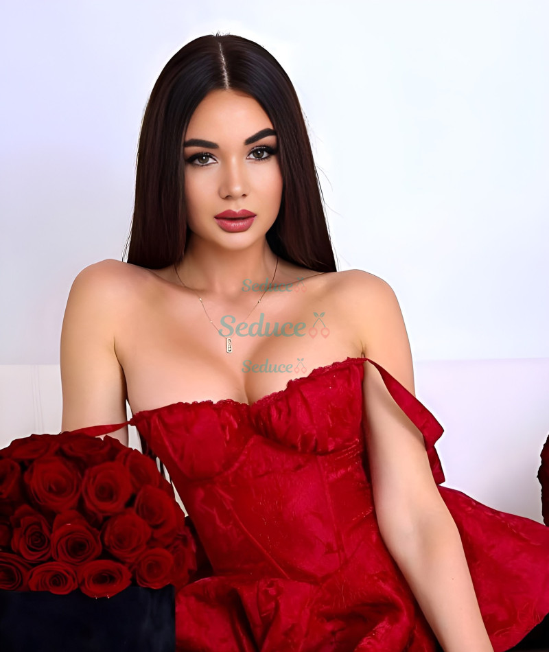 Photo escort girl Karina: the best escort service