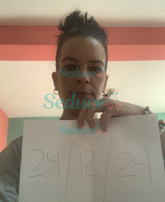 Photo escort girl Catalaya: the best escort service