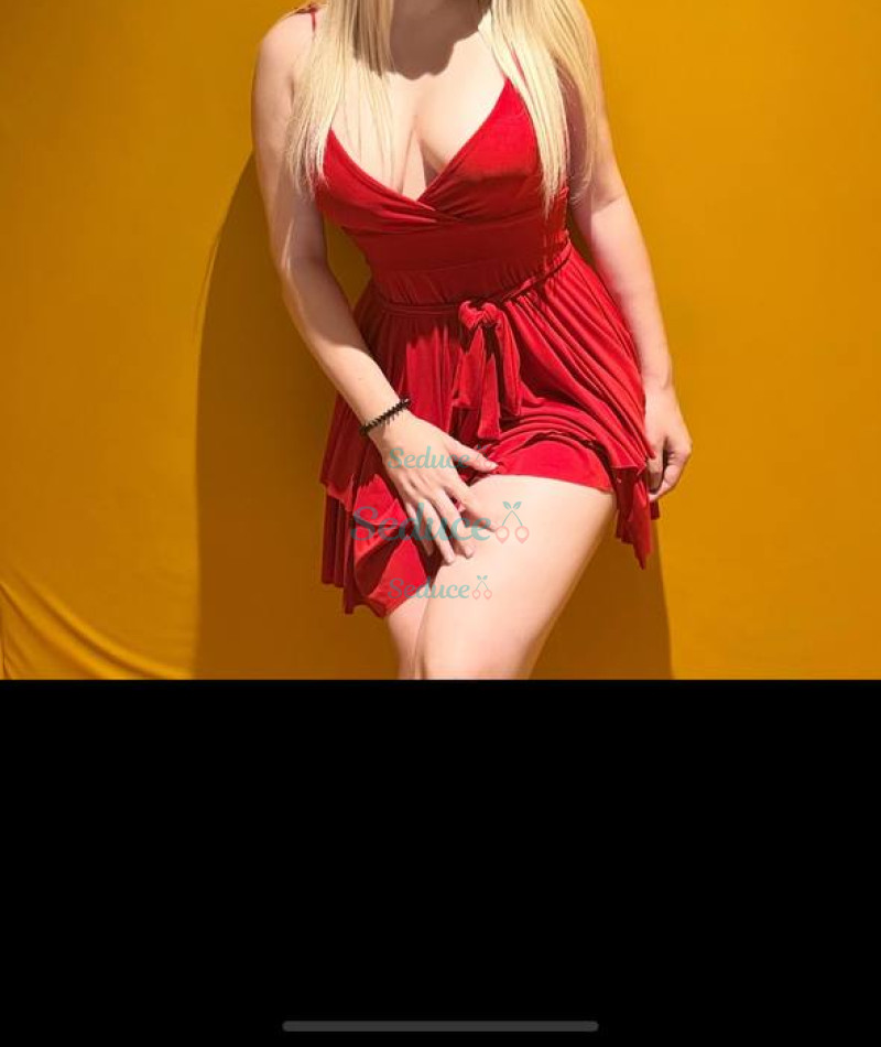 Photo escort girl Mollyvip: the best escort service