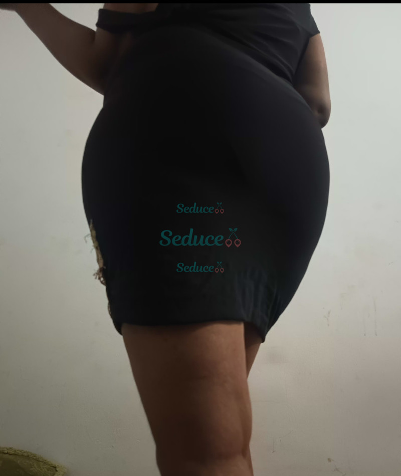 Photo escort girl Malika: the best escort service