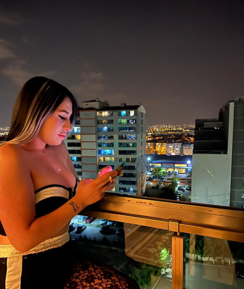 Photo escort girl Oksana: the best escort service