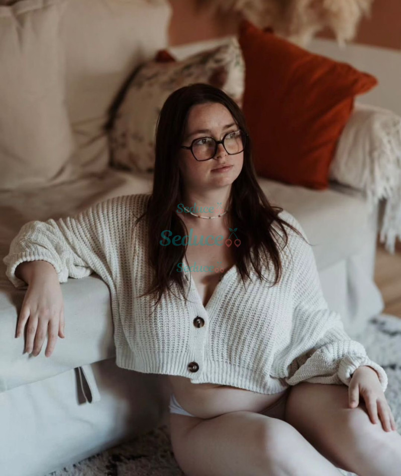 Photo escort girl Ange: the best escort service