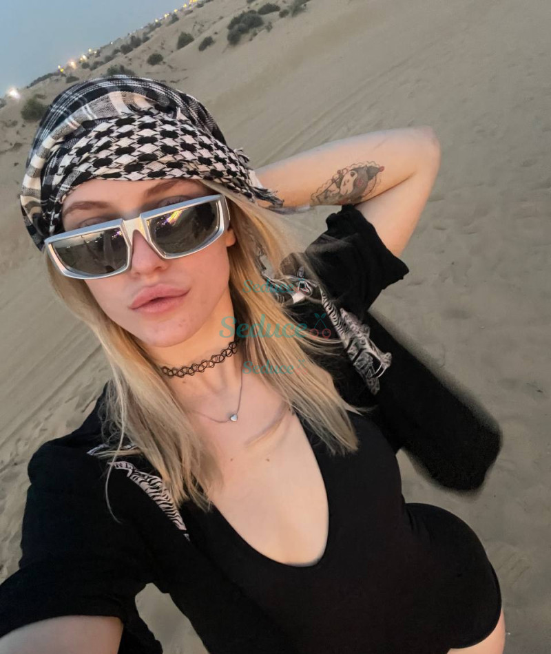 Photo escort girl Mishel: the best escort service
