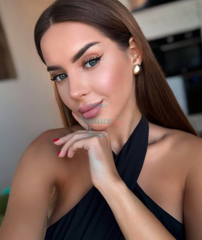 Photo escort girl Mikhaella: the best escort service