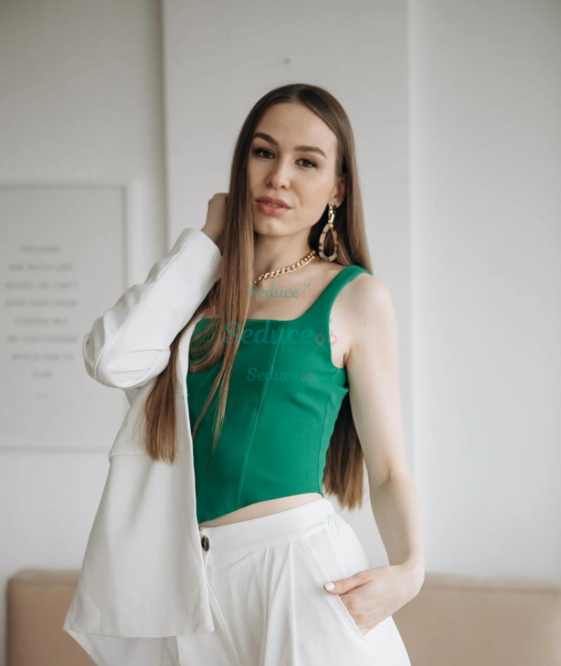 Photo escort girl Wanda: the best escort service