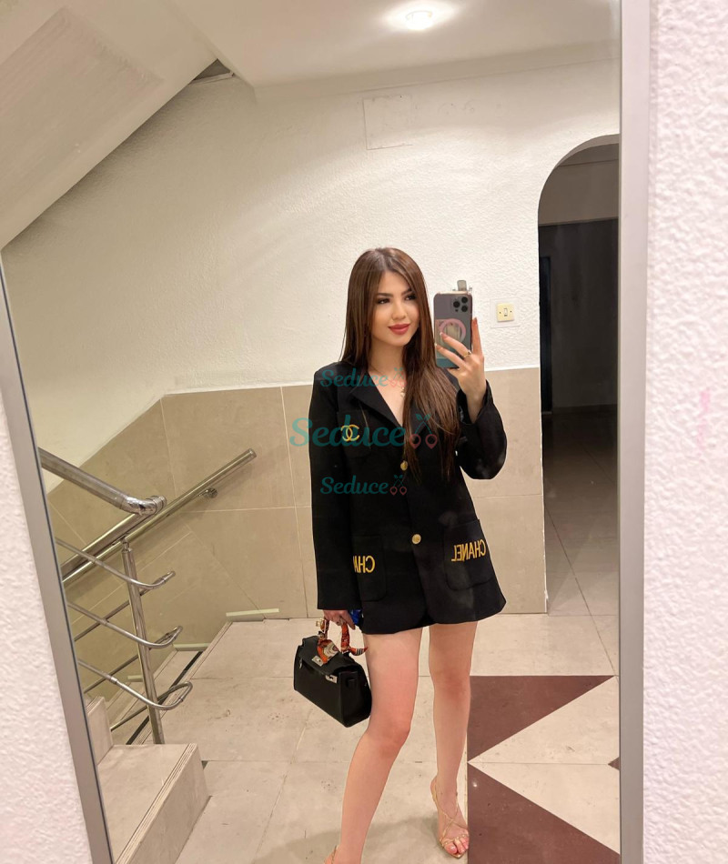 Photo escort girl DERIN: the best escort service