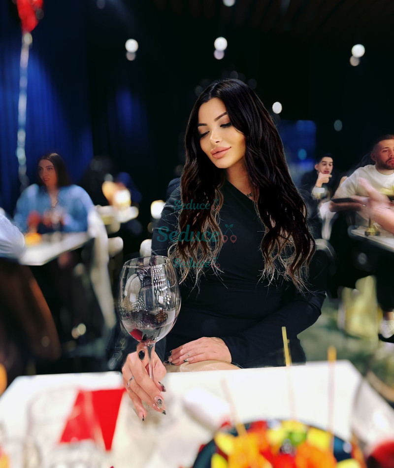 Photo escort girl NARIN VIP: the best escort service