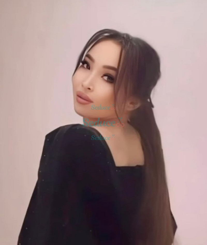Photo escort girl Lindsey: the best escort service