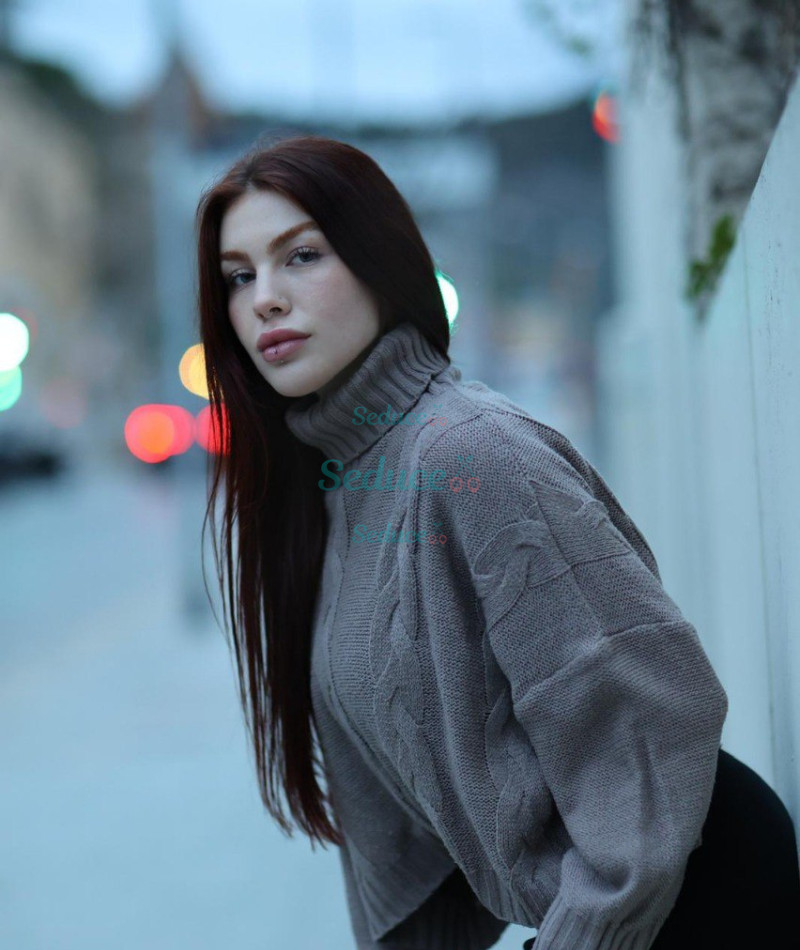 Photo escort girl Apra: the best escort service