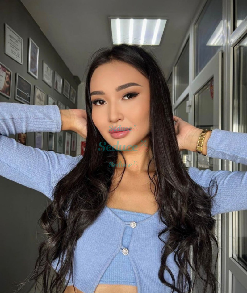 Photo escort girl Amina: the best escort service