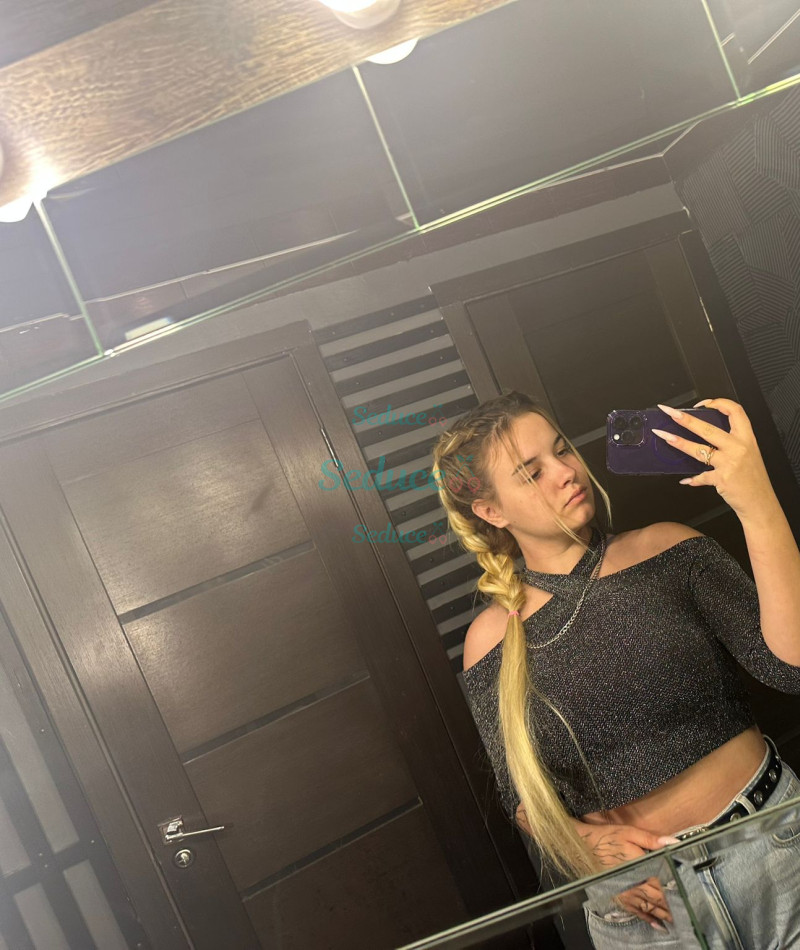 Photo escort girl Lera: the best escort service