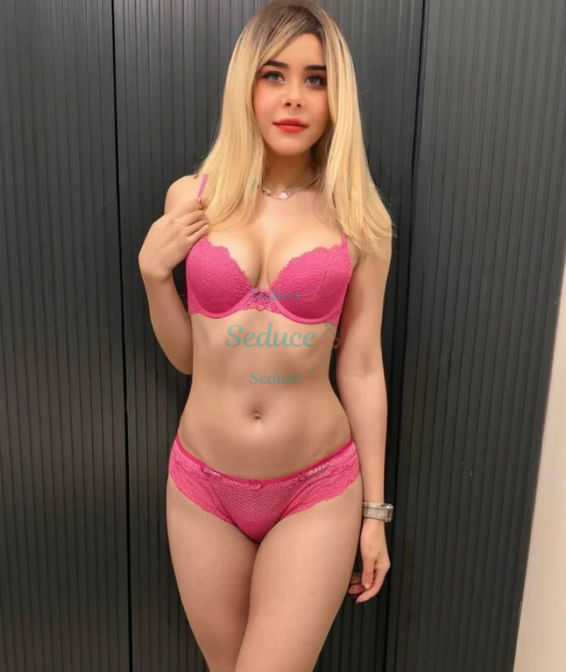 Photo escort girl Sofia: the best escort service