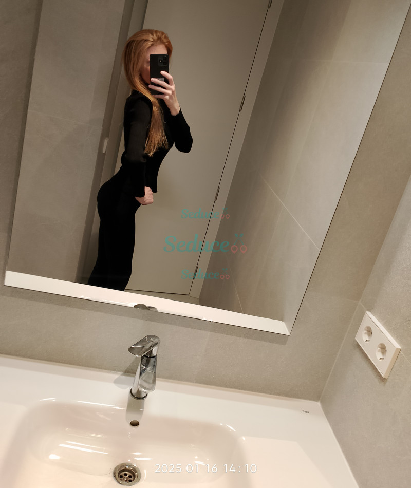 Photo escort girl Luz: the best escort service