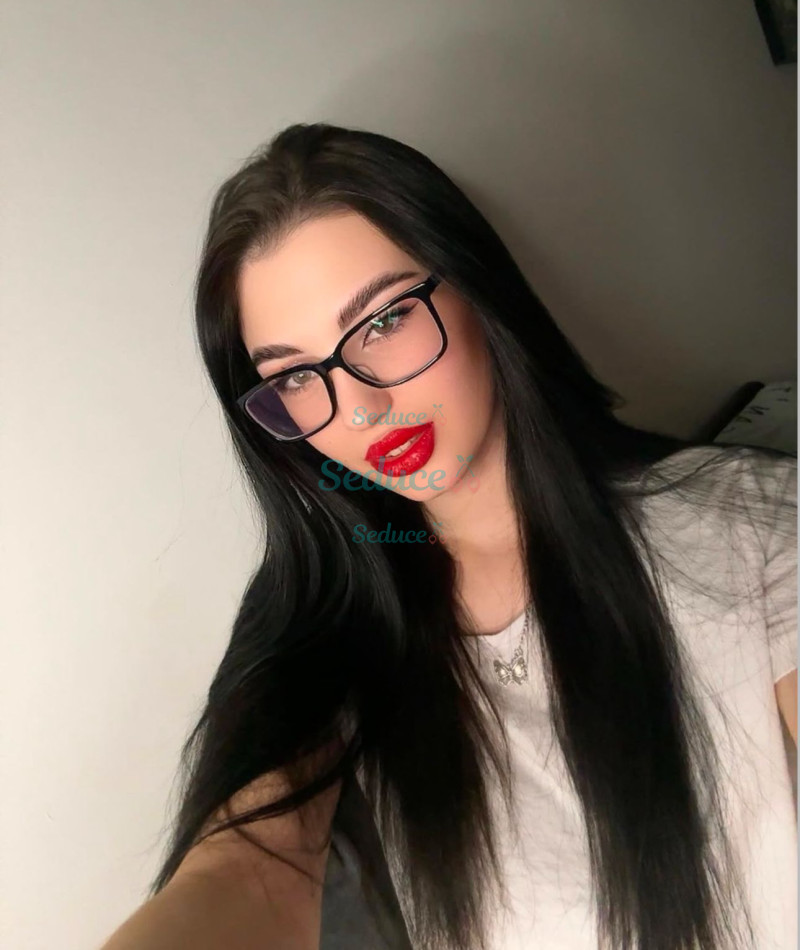 Photo escort girl sofia: the best escort service