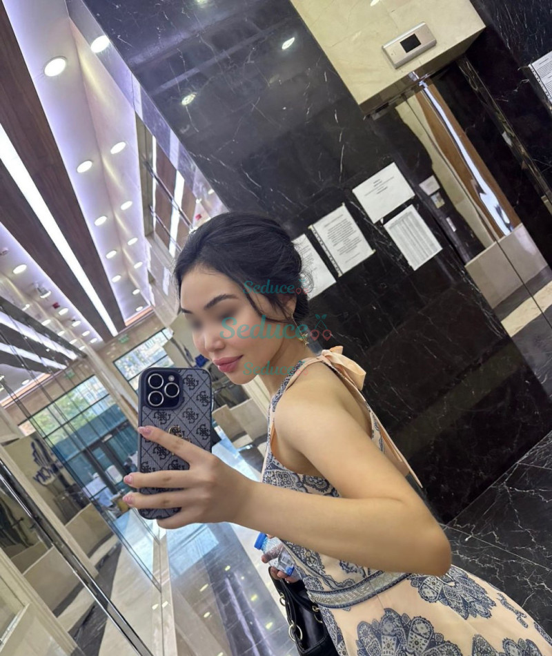 Photo escort girl Ariana: the best escort service
