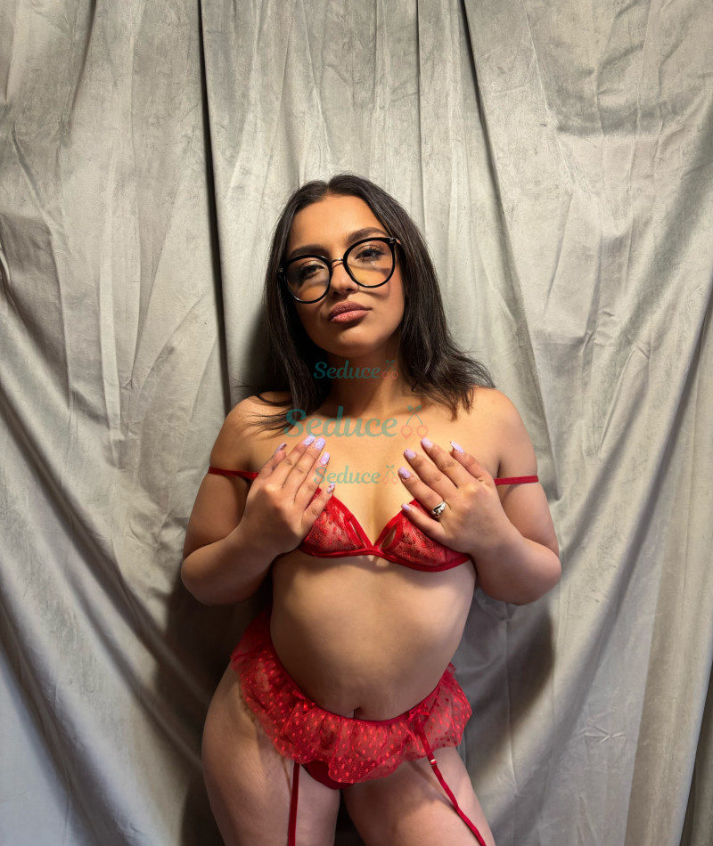 Photo escort girl Kristina: the best escort service