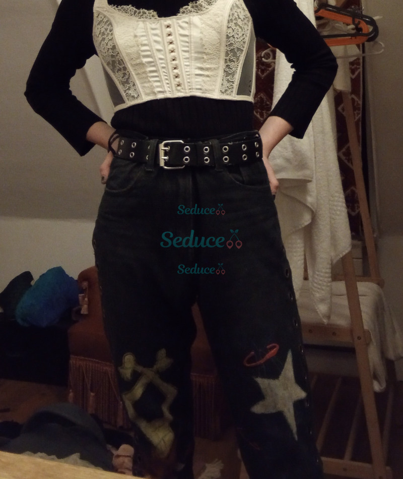 Photo escort girl alice peche: the best escort service