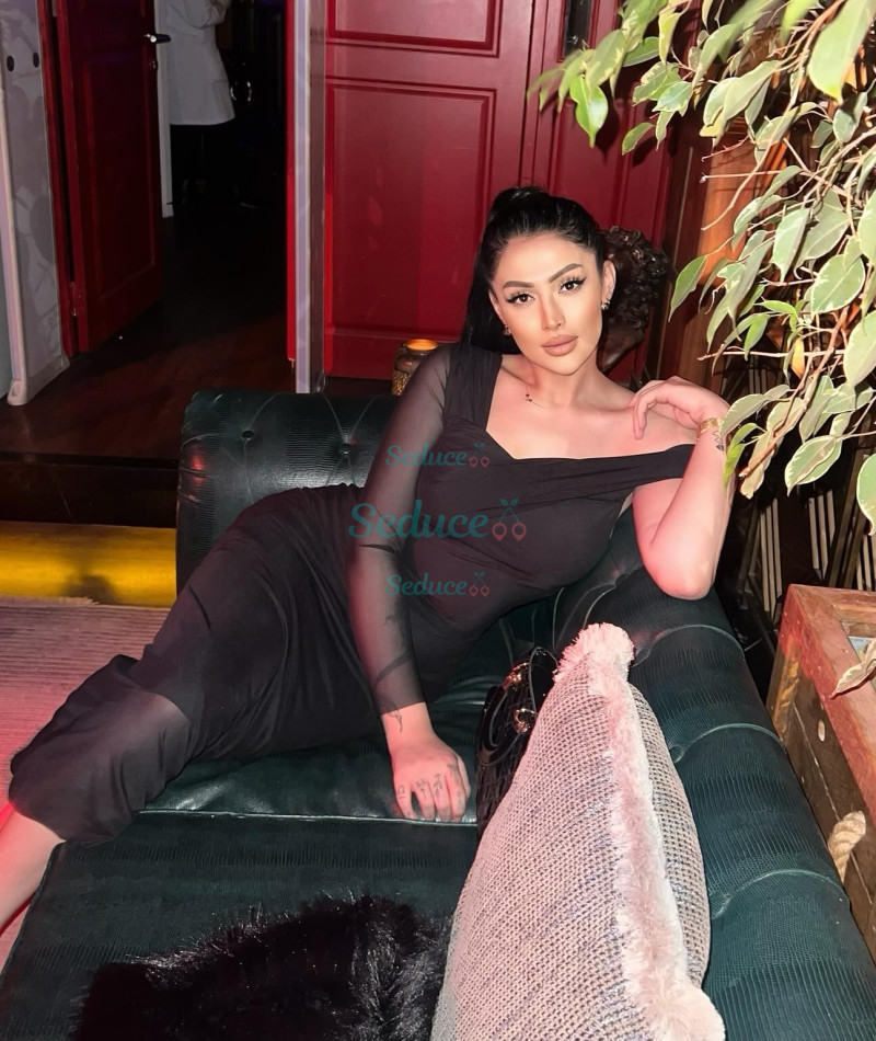 Photo escort girl Melisa: the best escort service