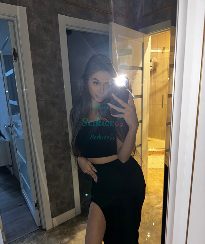 Photo escort girl Kamila: the best escort service