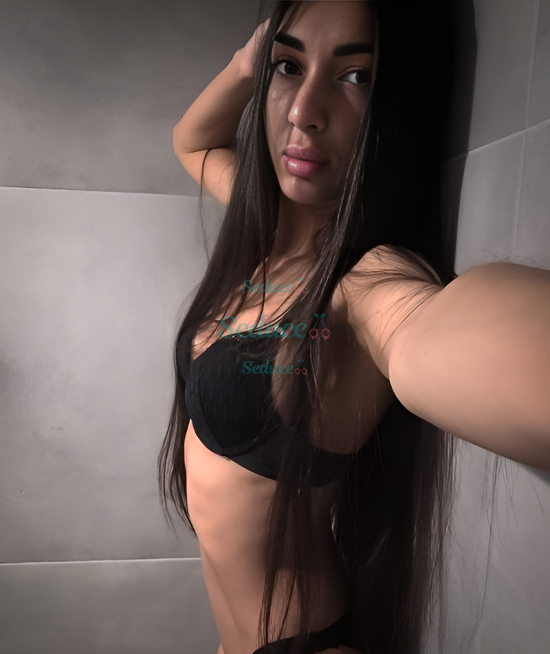 Photo escort girl Ulyana: the best escort service