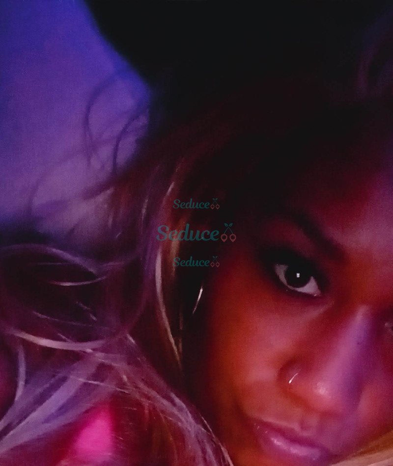 Photo escort girl Honey Doo : the best escort service