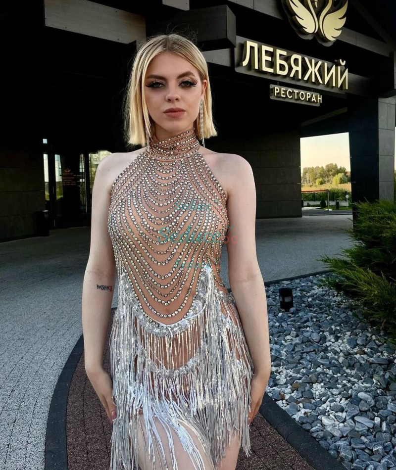 Photo escort girl Vitalina: the best escort service