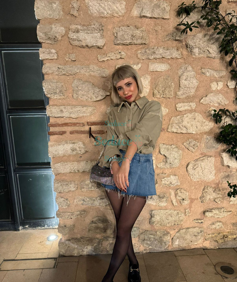 Photo escort girl maya: the best escort service
