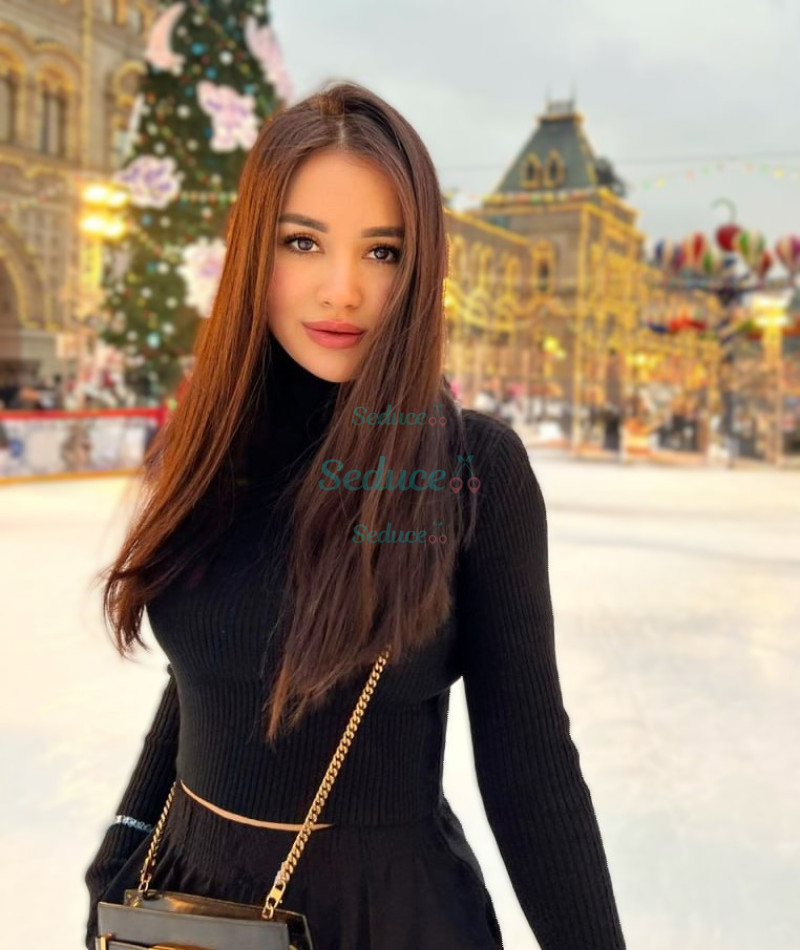Photo escort girl Lola : the best escort service