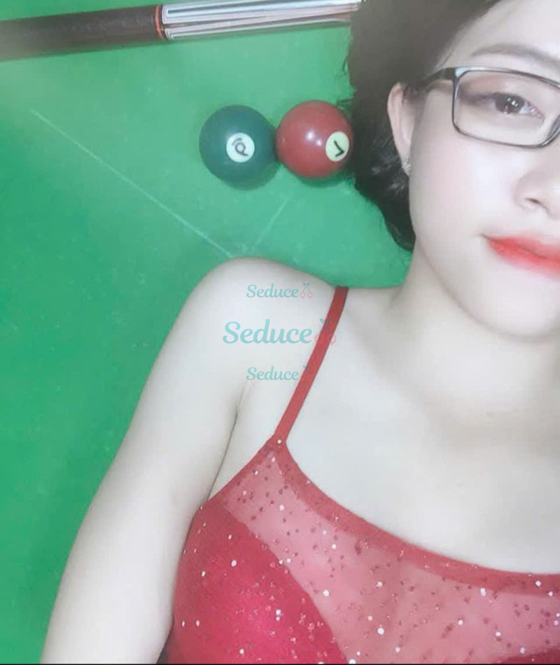 Photo escort girl Tien: the best escort service