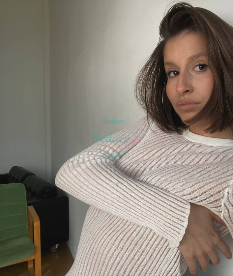 Photo escort girl Madina: the best escort service