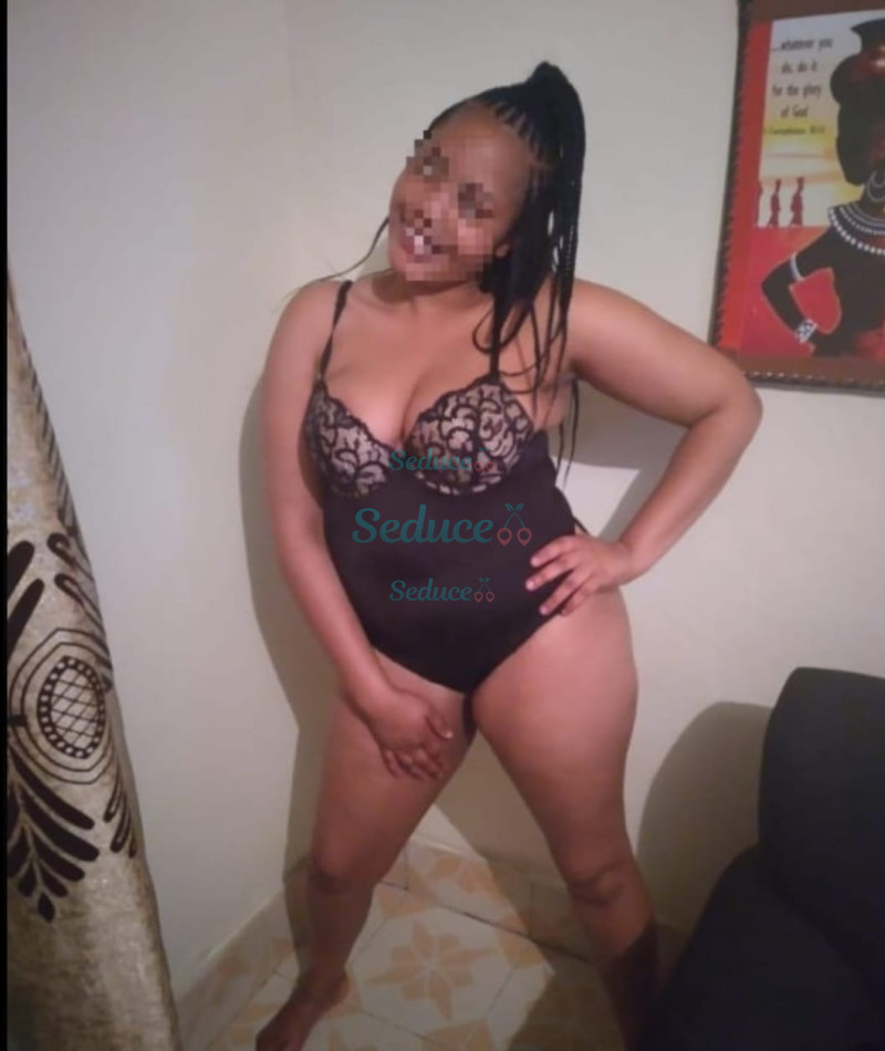 Photo escort girl Black: the best escort service