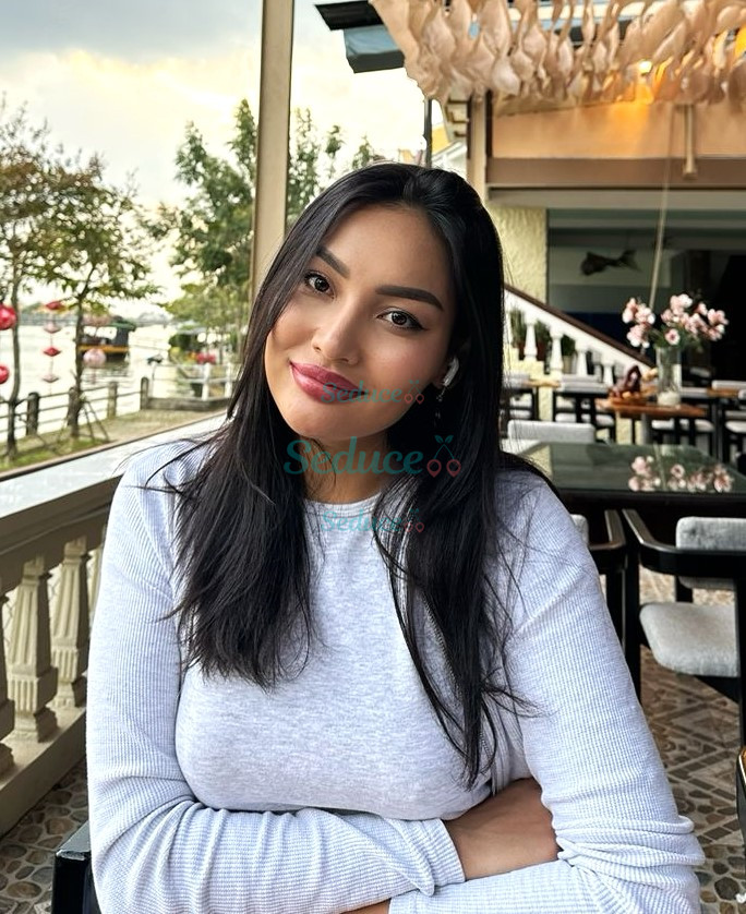 Photo escort girl Linda: the best escort service