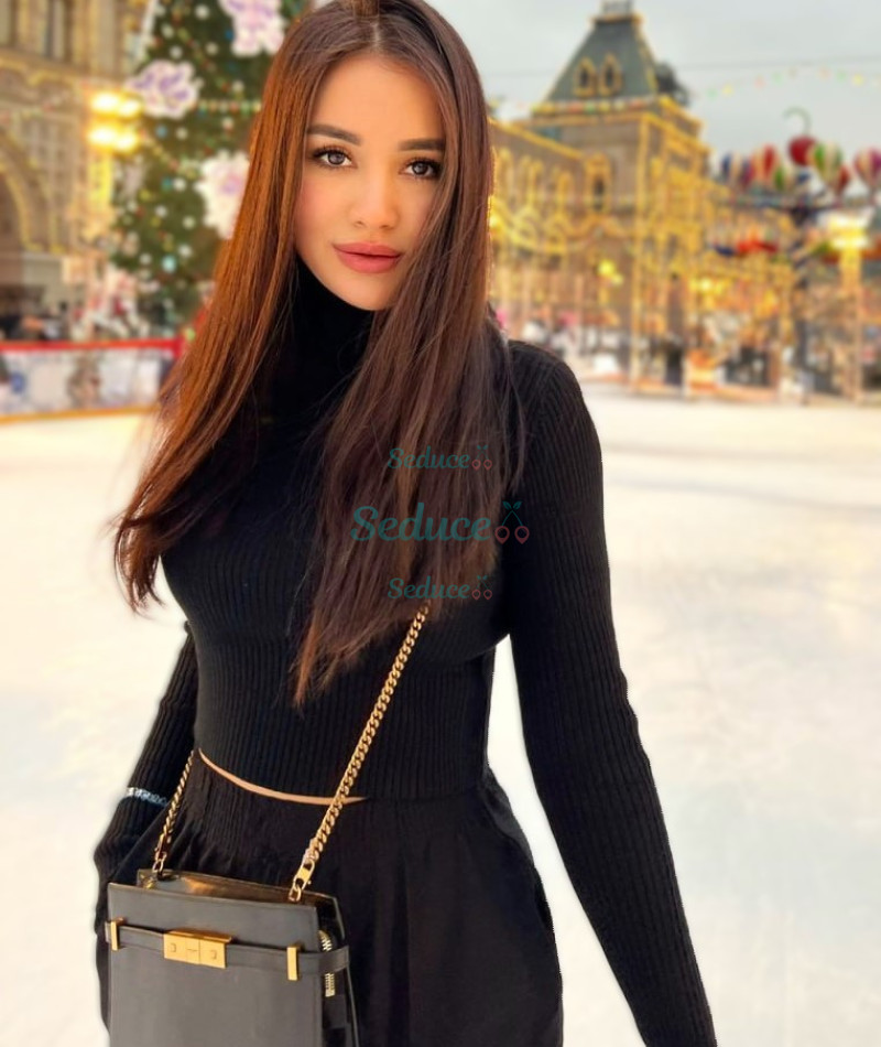 Photo escort girl Evelia: the best escort service