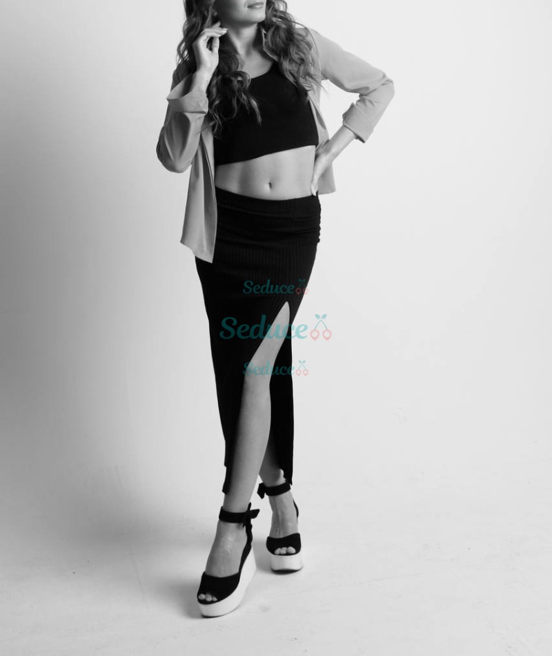 Photo escort girl Viola: the best escort service