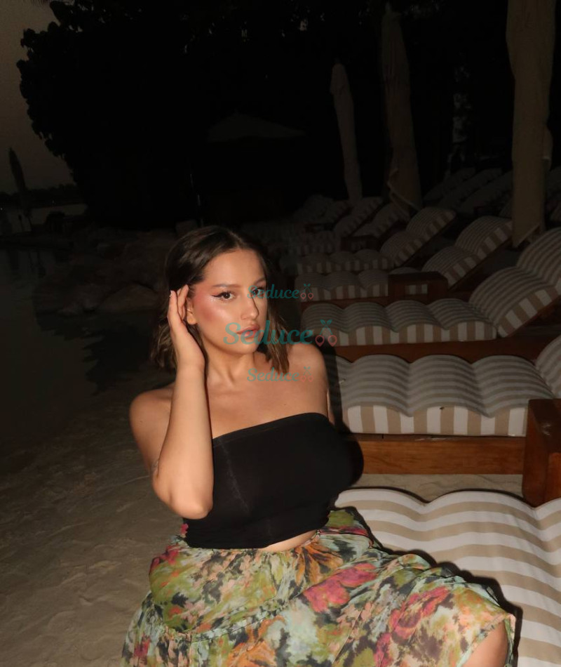 Photo escort girl Monika: the best escort service