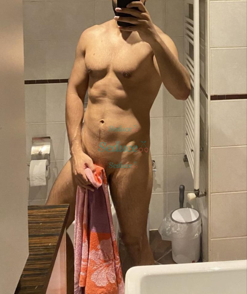 Photo escort girl Burak: the best escort service
