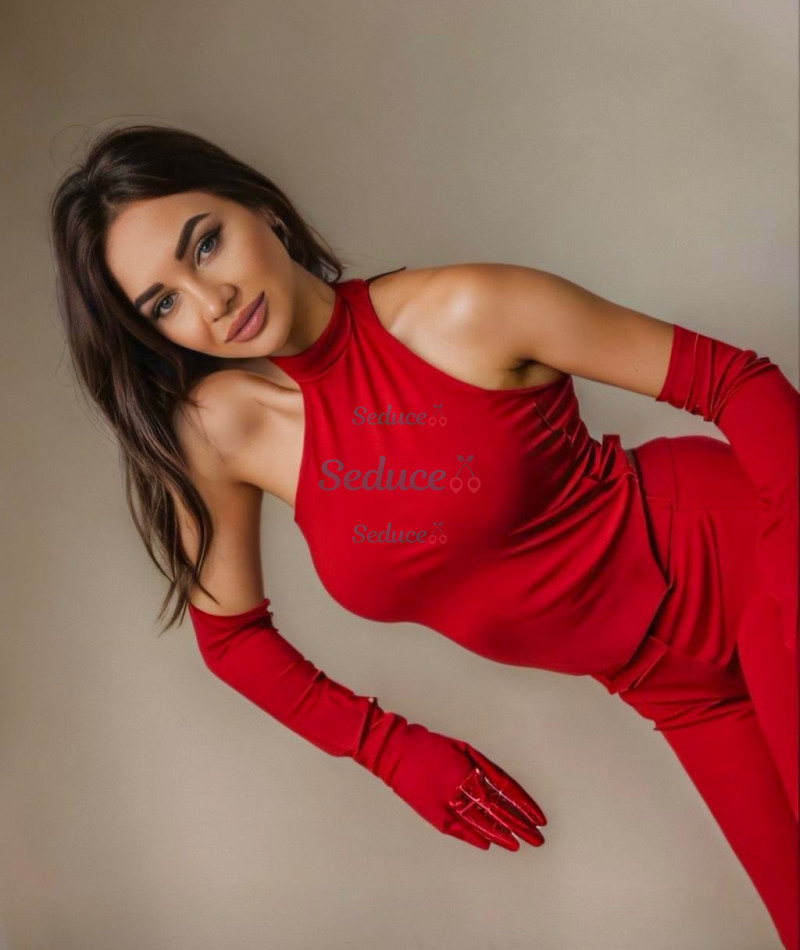 Photo escort girl KRIS ELIT: the best escort service