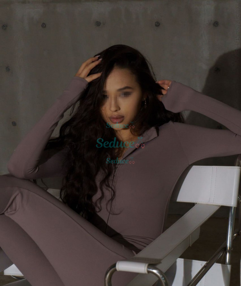 Photo escort girl Monica: the best escort service