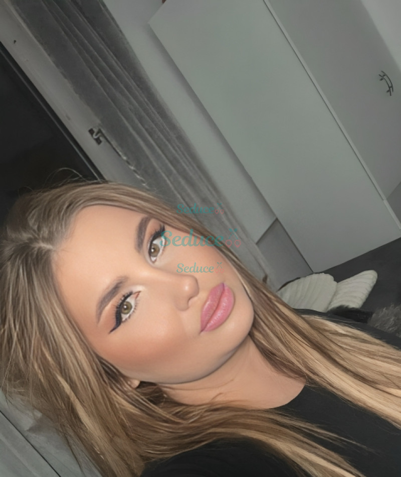 Photo escort girl Lorraine: the best escort service