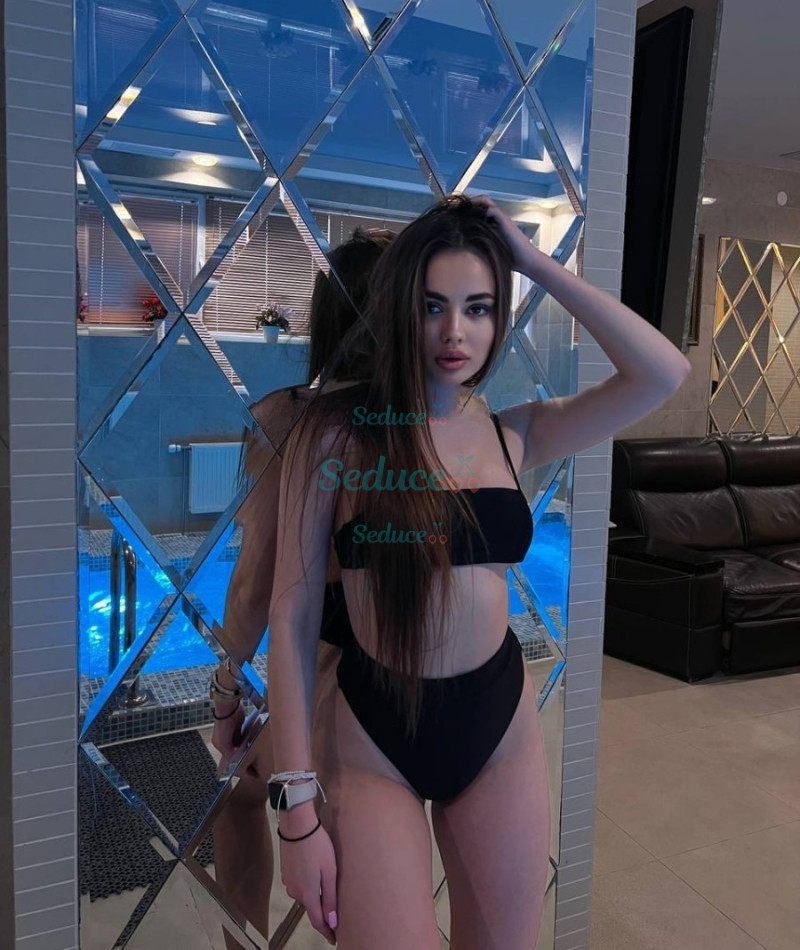Photo escort girl Helena: the best escort service