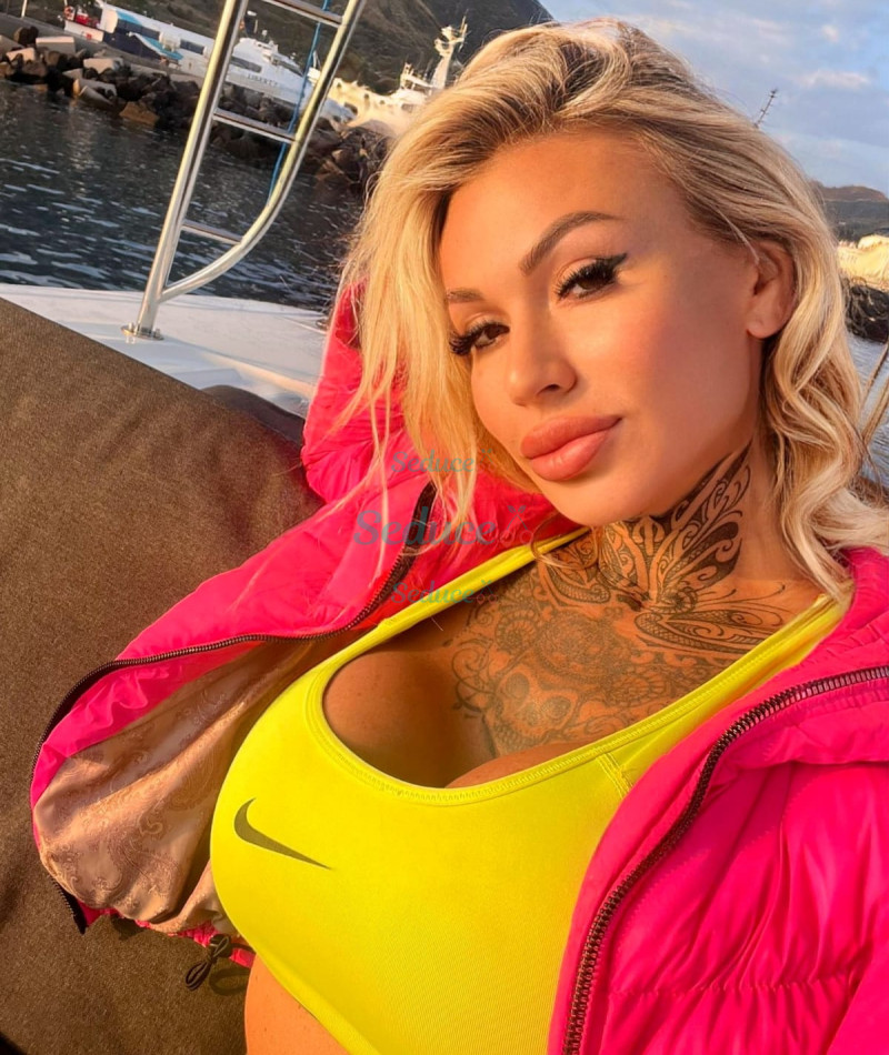 Photo escort girl Yanina : the best escort service