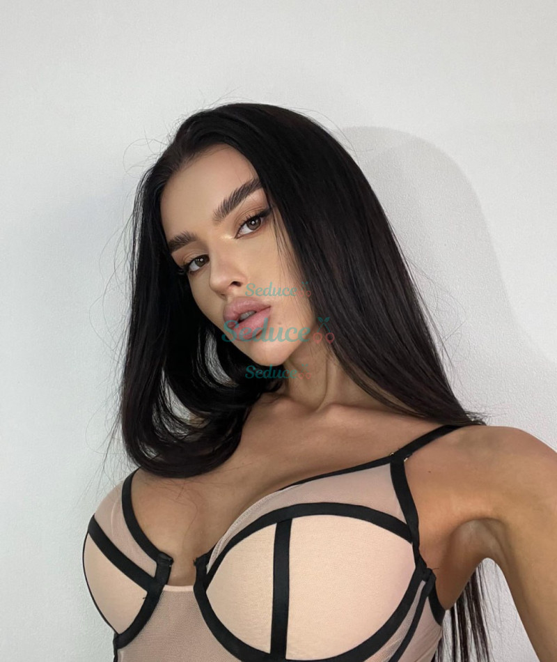 Photo escort girl Grace: the best escort service