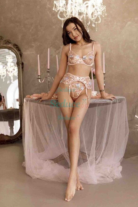 Photo escort girl Inna: the best escort service