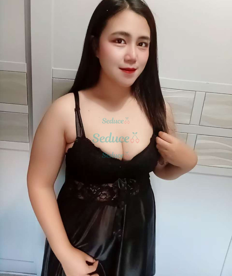 Photo escort girl Yee Runa: the best escort service