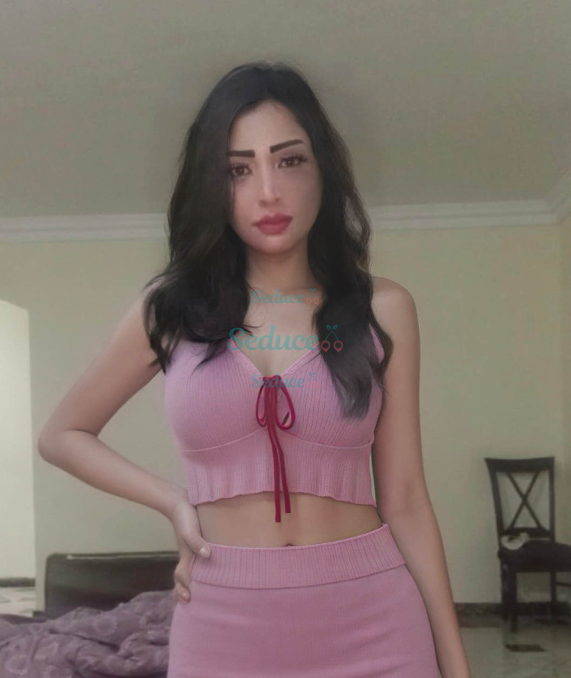 Photo escort girl lilly: the best escort service