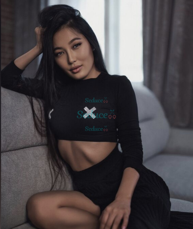 Photo escort girl Addi: the best escort service