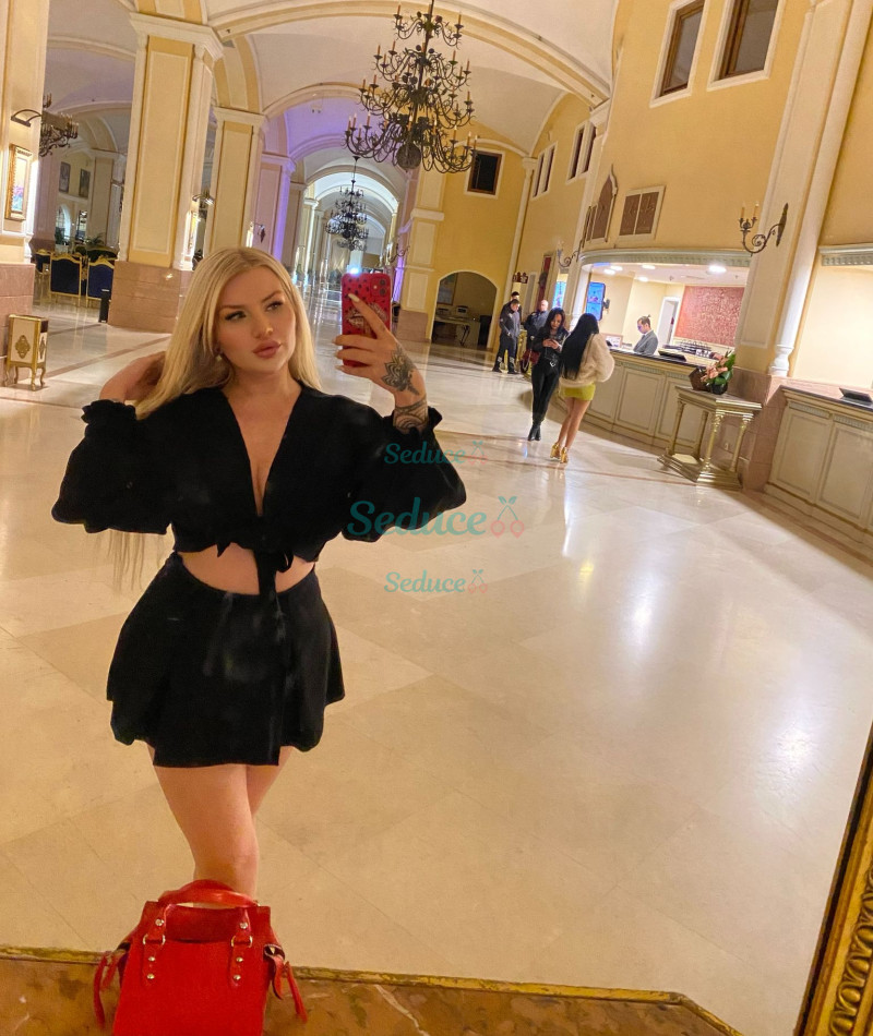 Photo escort girl Sisu: the best escort service