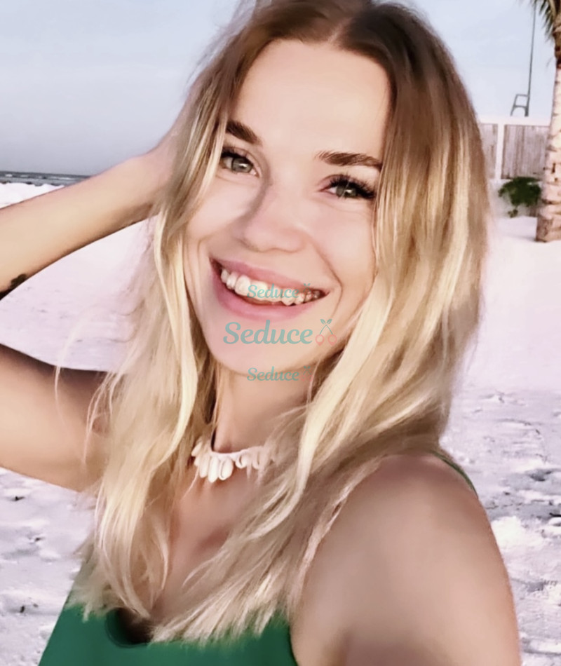 Photo escort girl Lina: the best escort service