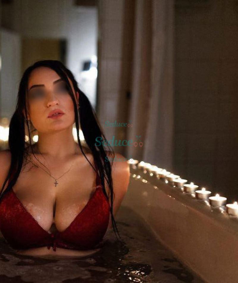 Photo escort girl Sara: the best escort service