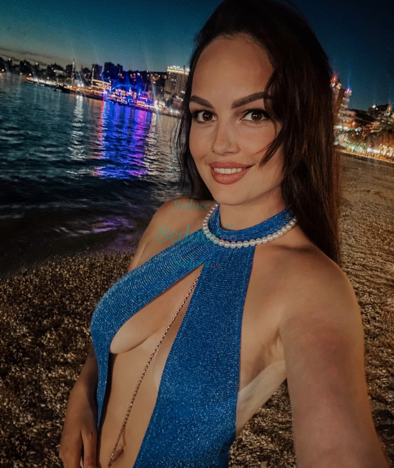 Photo escort girl Alisa: the best escort service